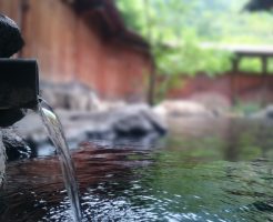温泉は心身をリラックスしてくれる最高の癒やし
